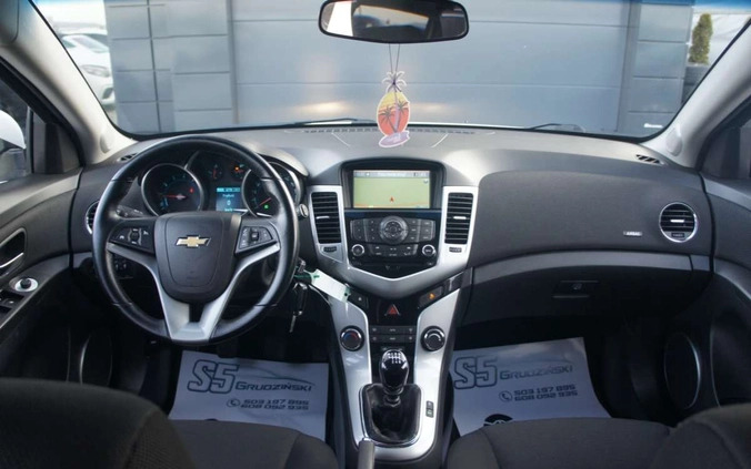 Chevrolet Cruze cena 31900 przebieg: 130900, rok produkcji 2012 z Toruń małe 154